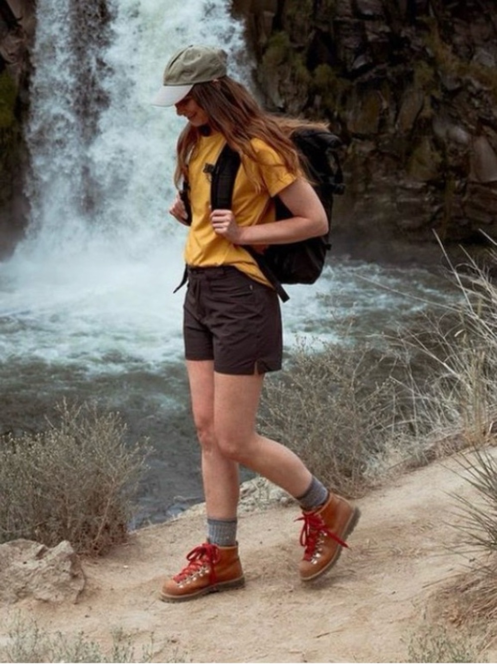 Danner Mountain Light cascade boots